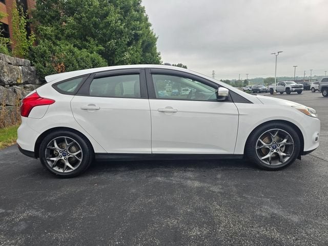 2014 Ford Focus — side profile view